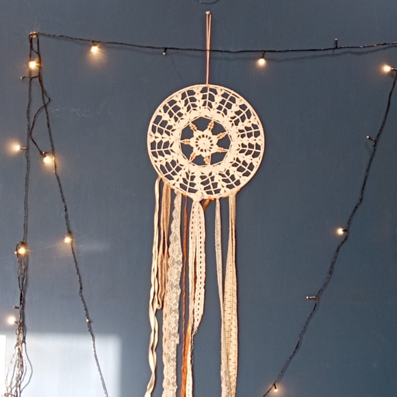 Boho Chic Macrame Dream Catcher - Picture 4 of 10